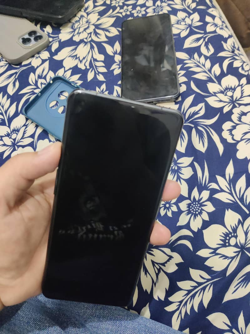 One Plus 11 5