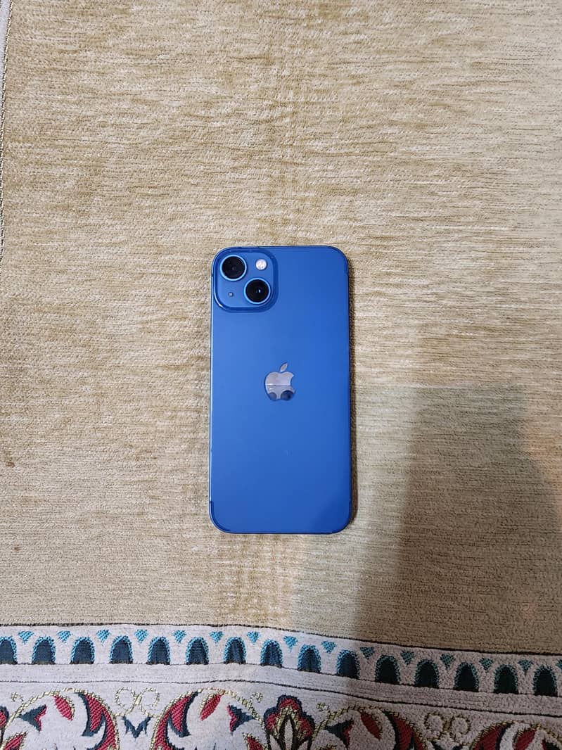 Apple iPhone 13 3