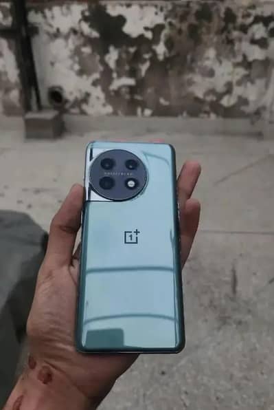one plus 11 16/512  dual sim c/p/i/d