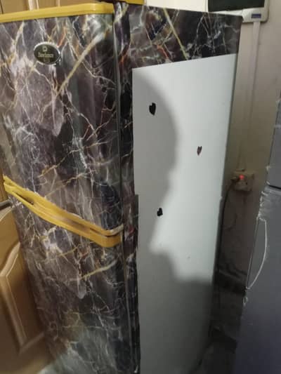 Fridge