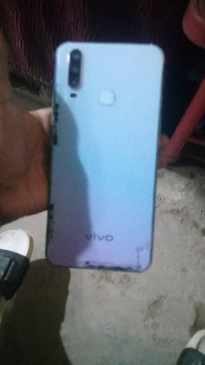 Vivo Y17