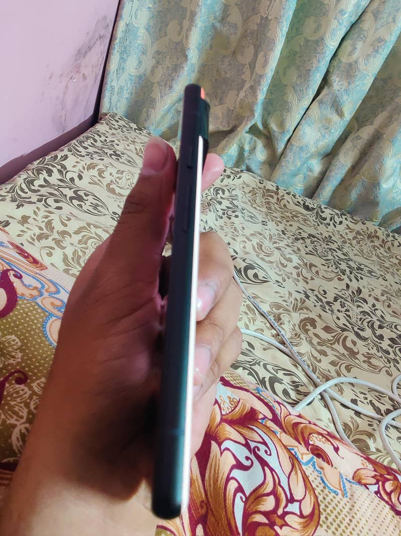 Google Pixel 6 3
