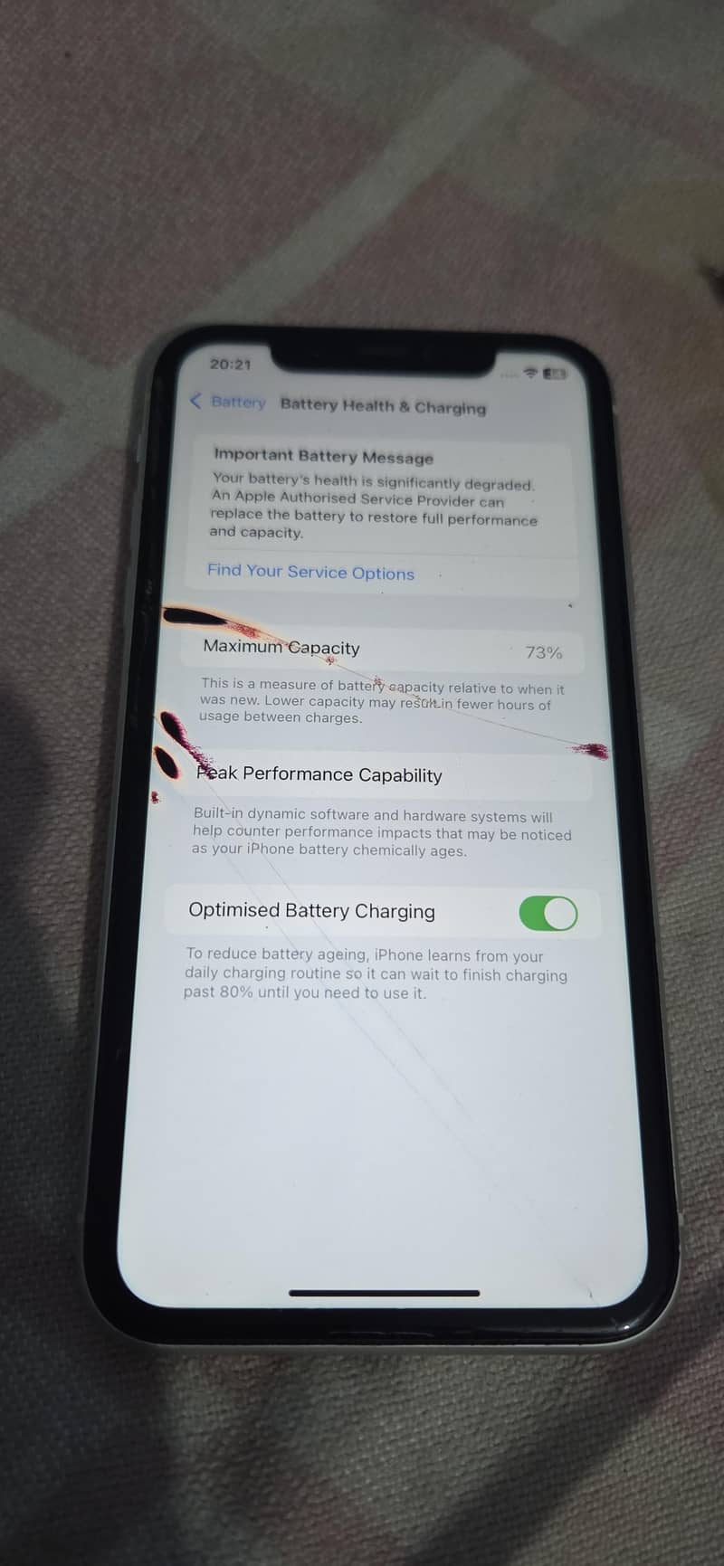 Apple iPhone 11 3