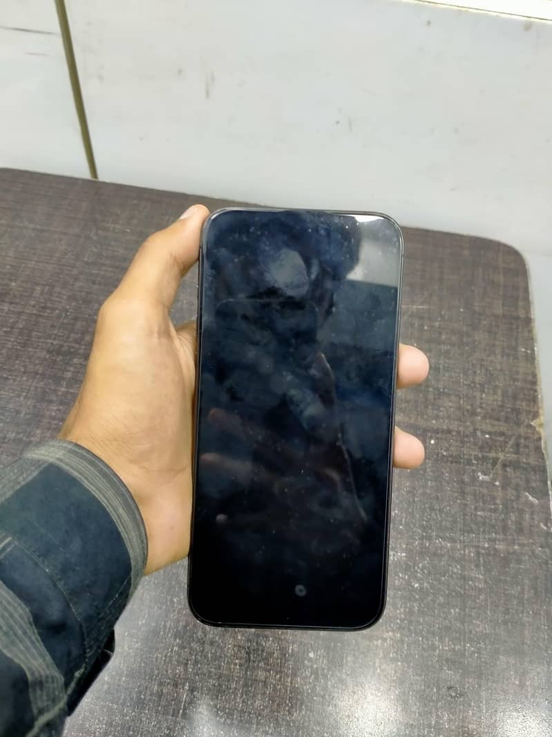 Apple iPhone 15 Pro Max 2