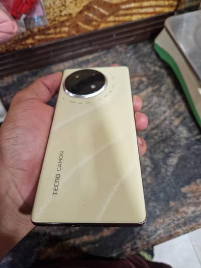 tecon camon 30s