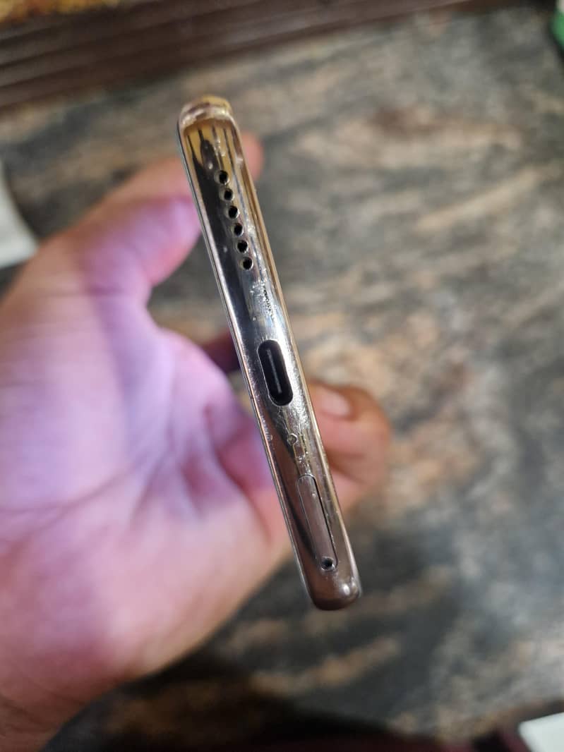 tecon camon 30s 3