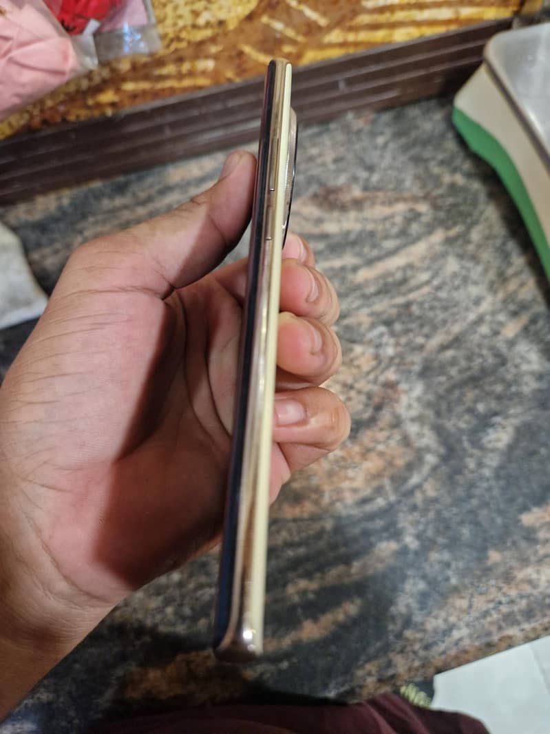tecon camon 30s 5