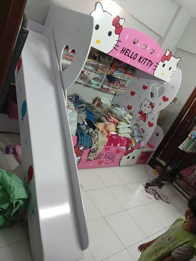 HELLO KITTY BUNK BED FOR SALE WITH DRESSRR SND MIRROR