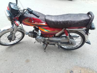 CD 70molde 2012 All ok bike call me 03246605710