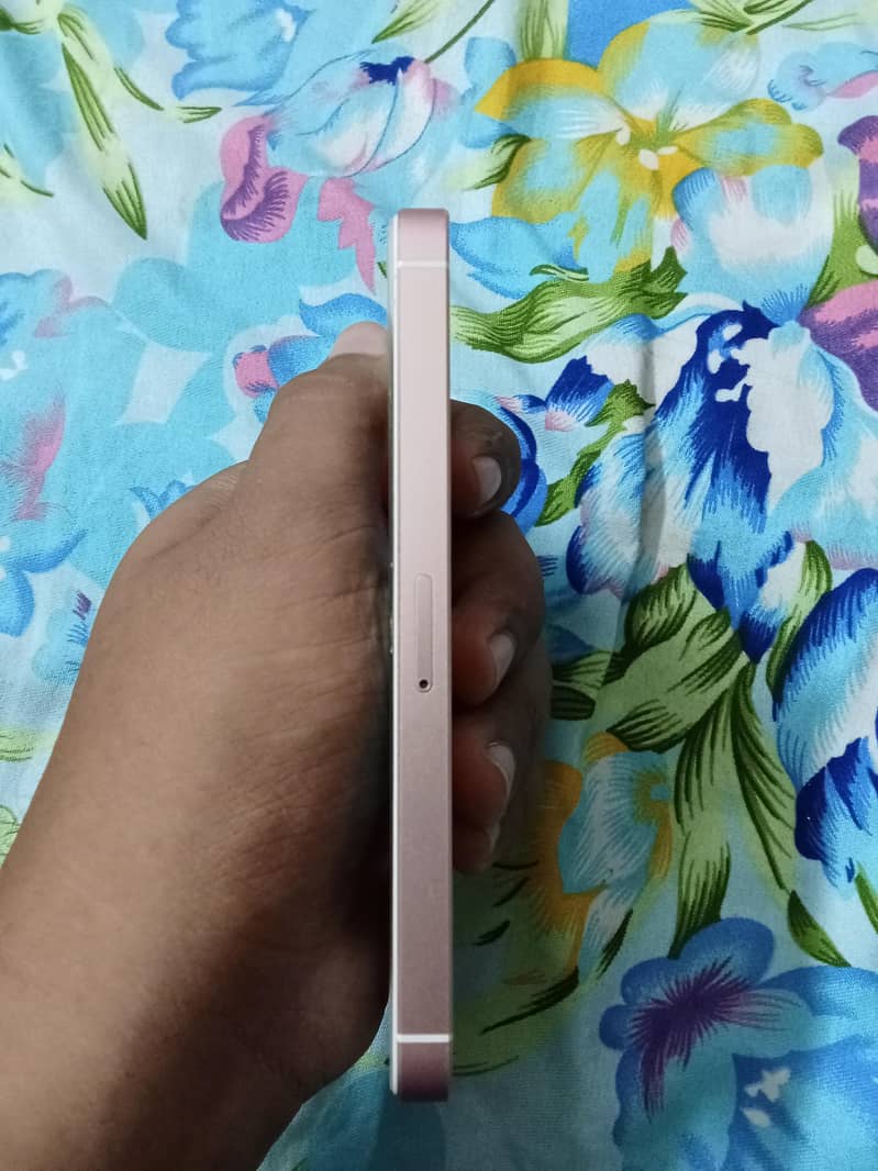 Apple iPhone SE 2