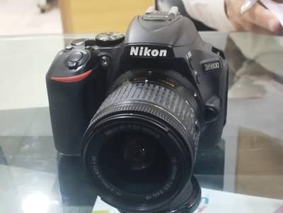 Nikon D7500 with kit and macrolens