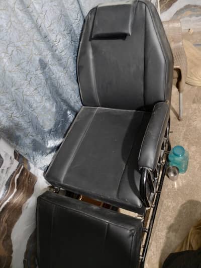 Facial bed for salon new