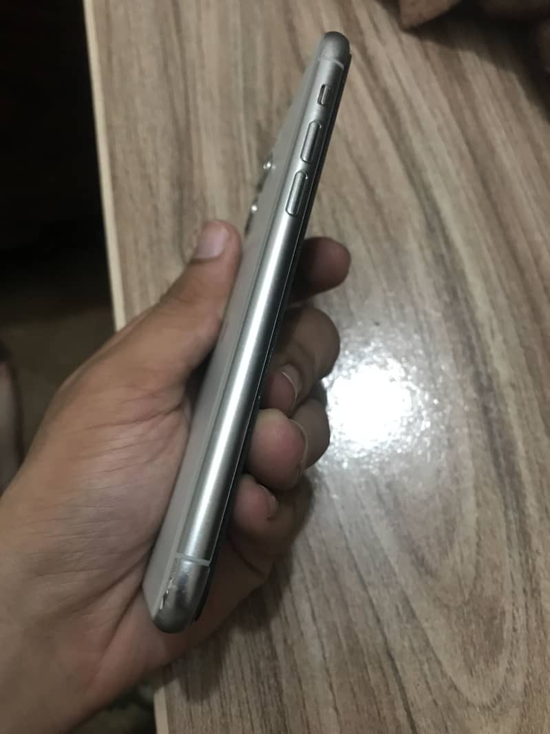 iphone 11 pro 3
