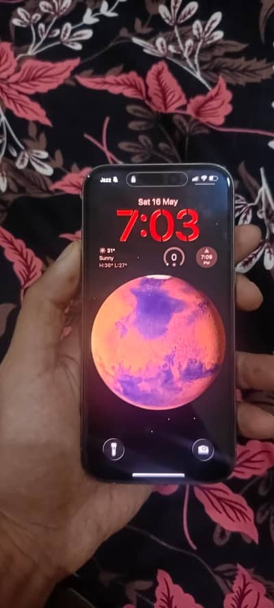 IPHONE 15 pro 256 gb Urgent sale