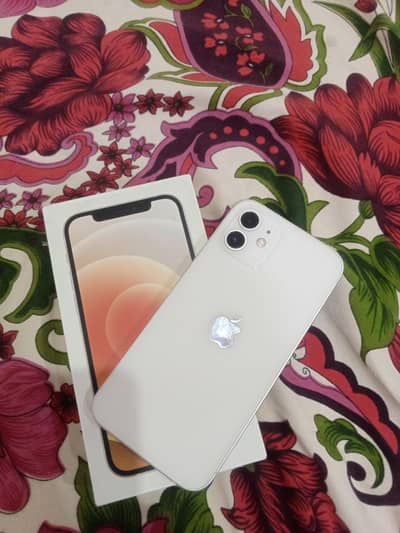 Apple iPhone 12