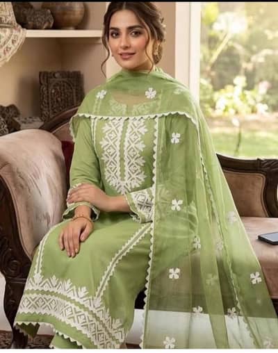 Aplique shalwar kameez for girls