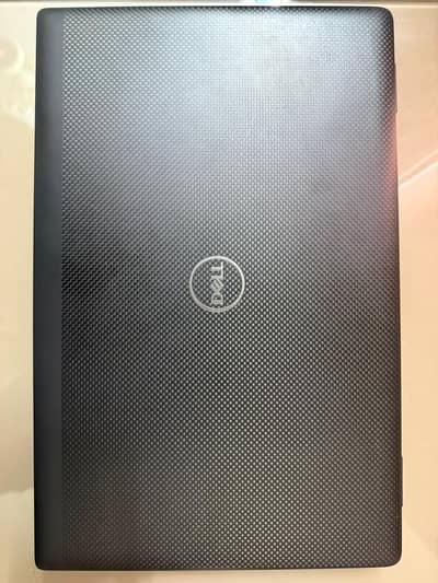 Dell Latitude 7520 Touchscreen – Premium Business Laptop - 9/10