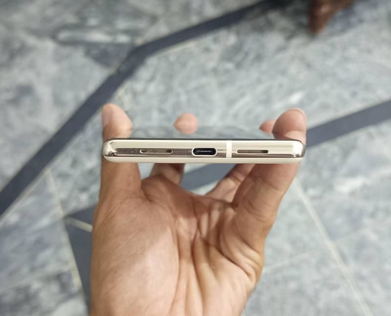 Google Pixel 6 Pro 2