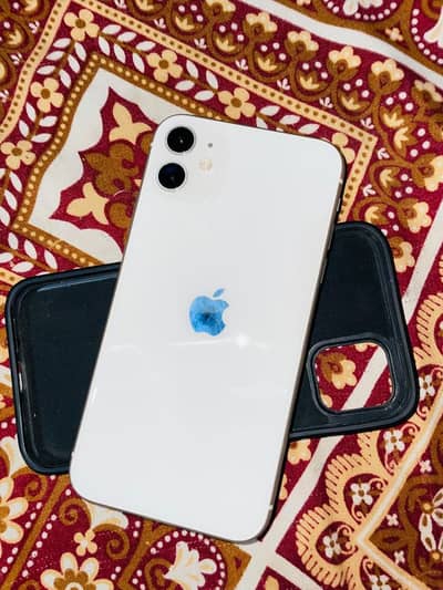 Apple iPhone 11