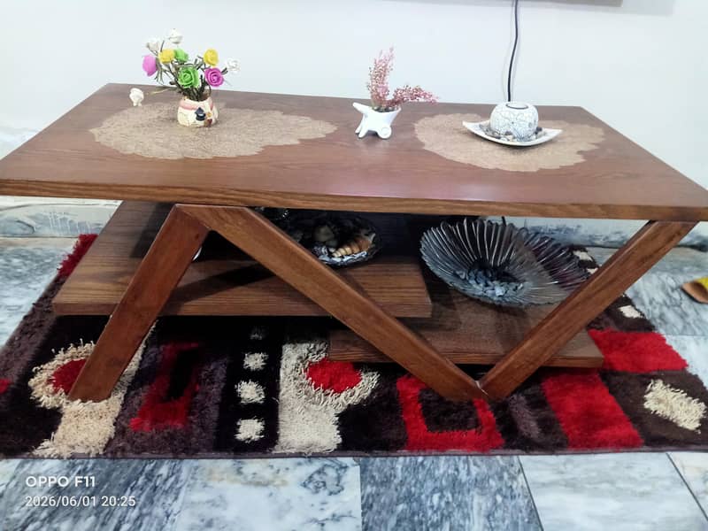 centre table 0