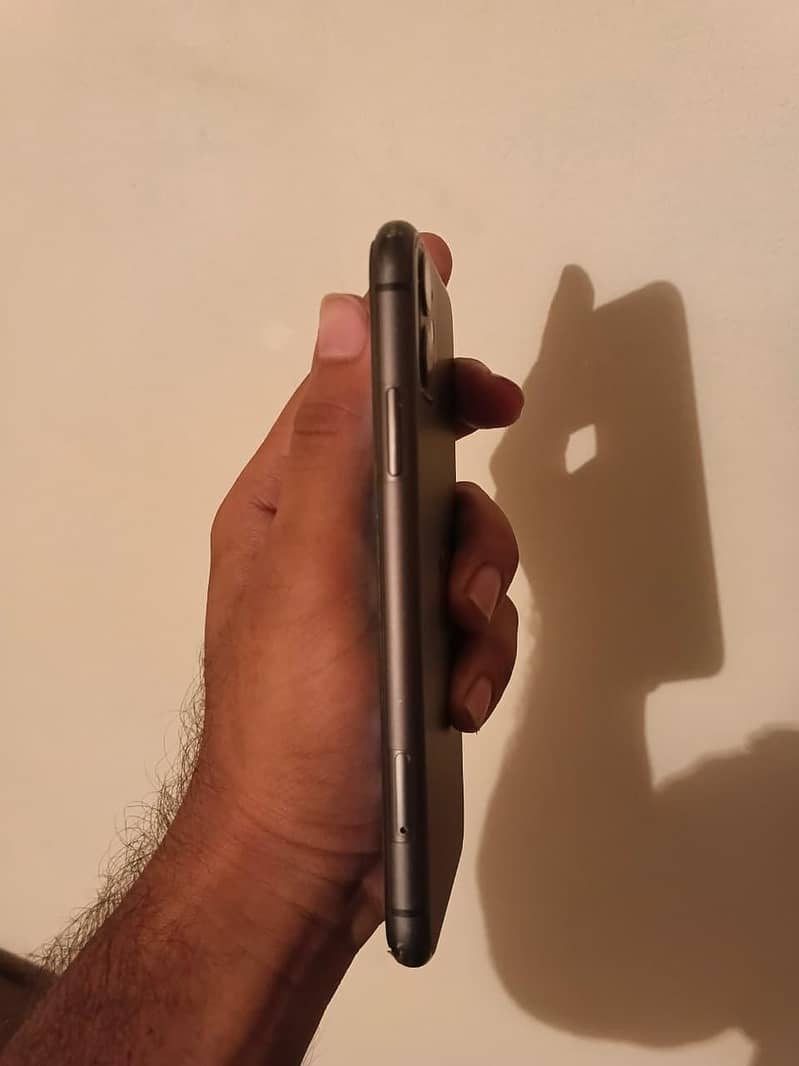 Apple iPhone 11 1