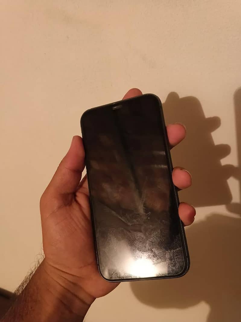 Apple iPhone 11 4