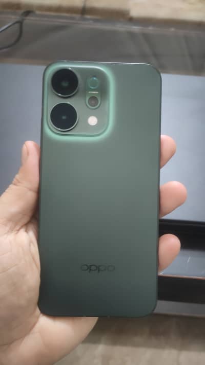 OPPO Reno 14 5G, 12/512 GB Scratchless device with 3 months warranty.