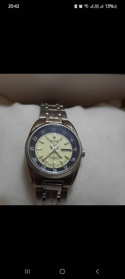 Seiko 5 ladies rare radium dial