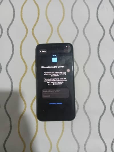 Apple iPhone 11 Pro icloud locked to owner