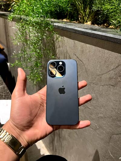 Apple iPhone 15 Pro JV