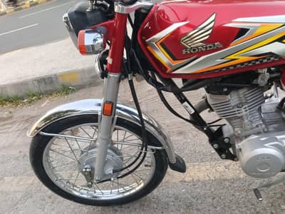 Honda 125 25 model urgent sale