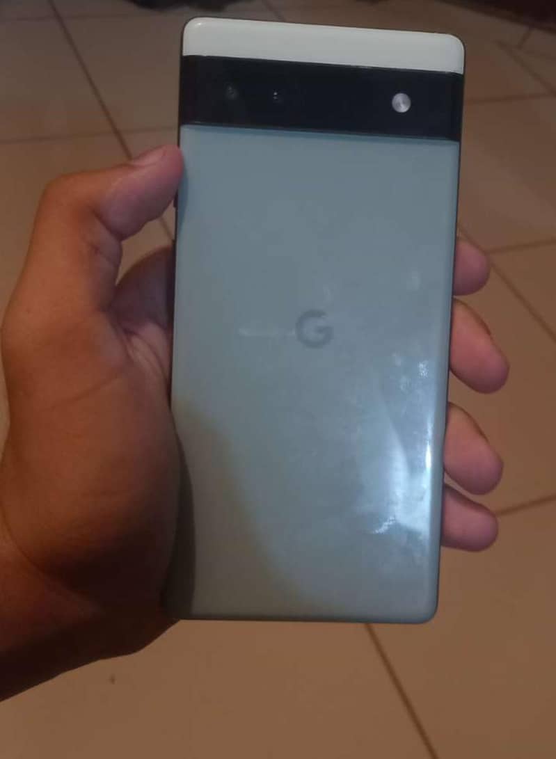 Google Pixel 6a 1