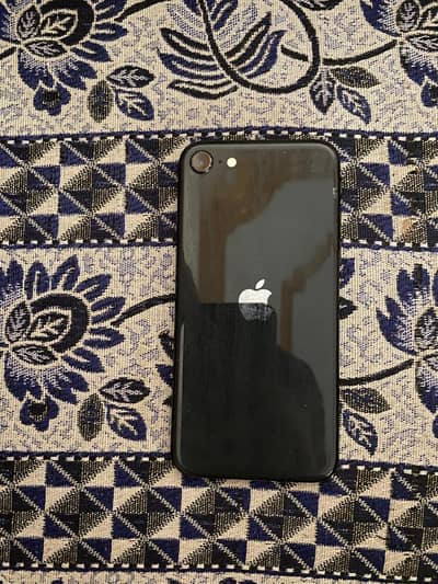 I phone SE 2020