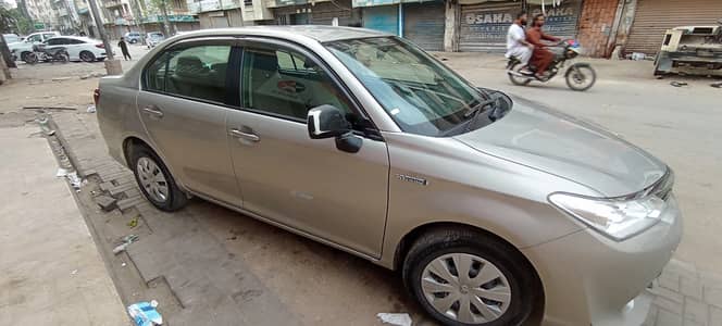 Toyota Corolla Axio 2015
