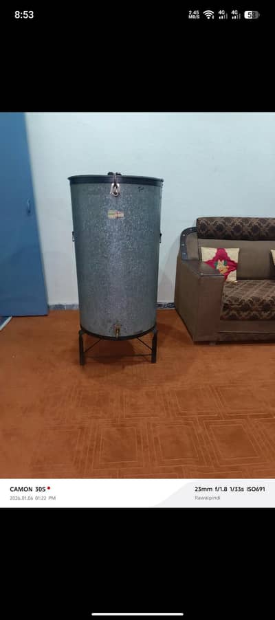 water tank available good condition all oky no leak full size