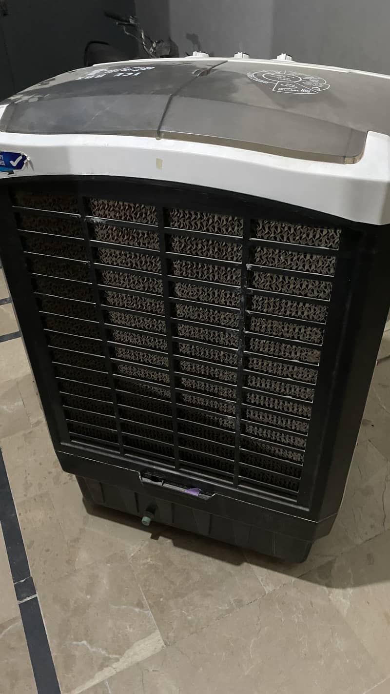 Orient AC Cooler 4