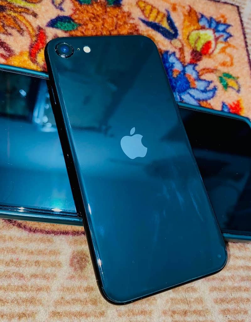 Iphone SE 2ND Generation 0