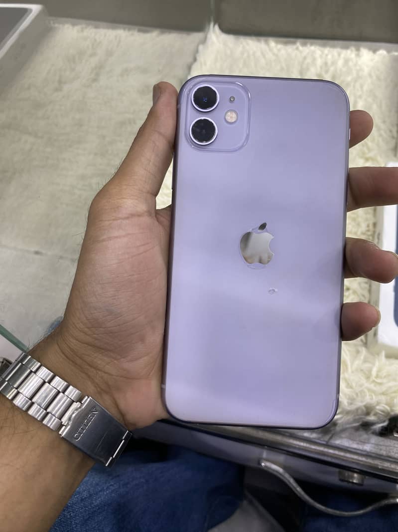 Apple iPhone 11 2