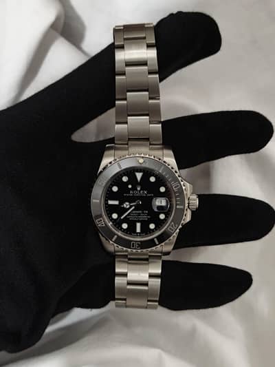 Rolex Submariner Date Automatic – Excellent Condition