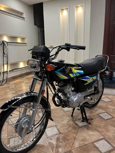 Honda CG 125 For sale in very Good Condition