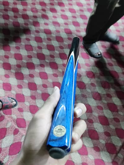 snooker cue