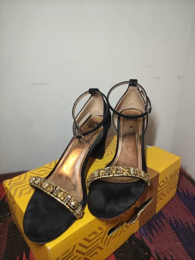 ECS- used heels - size 40