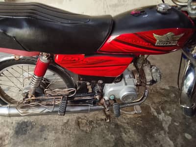 Sutlej  70cc Bike 2018 Model For sale-Excelent Condition & Smooth Dr