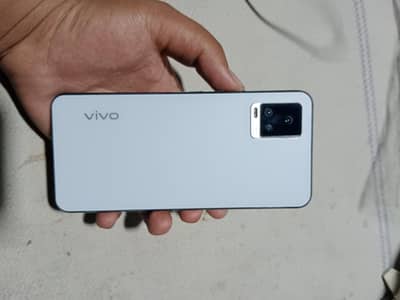 Vivo V20