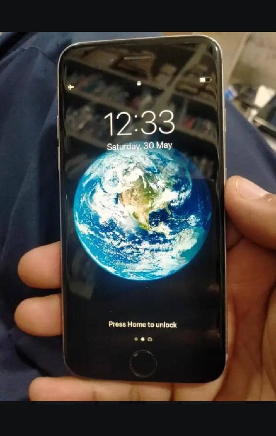 Apple iPhone 6 0