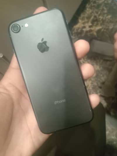 Apple iPhone 7
