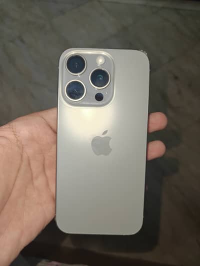 Apple iPhone 15 Pro