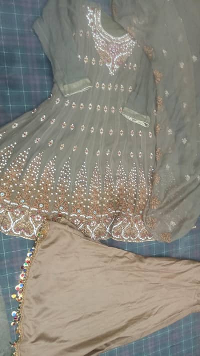 One time use fresh condition frock