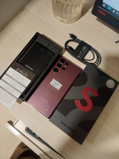 S22 Ultra 12/256 GB with Box / Samsung Galaxy S22 Ultra 5G