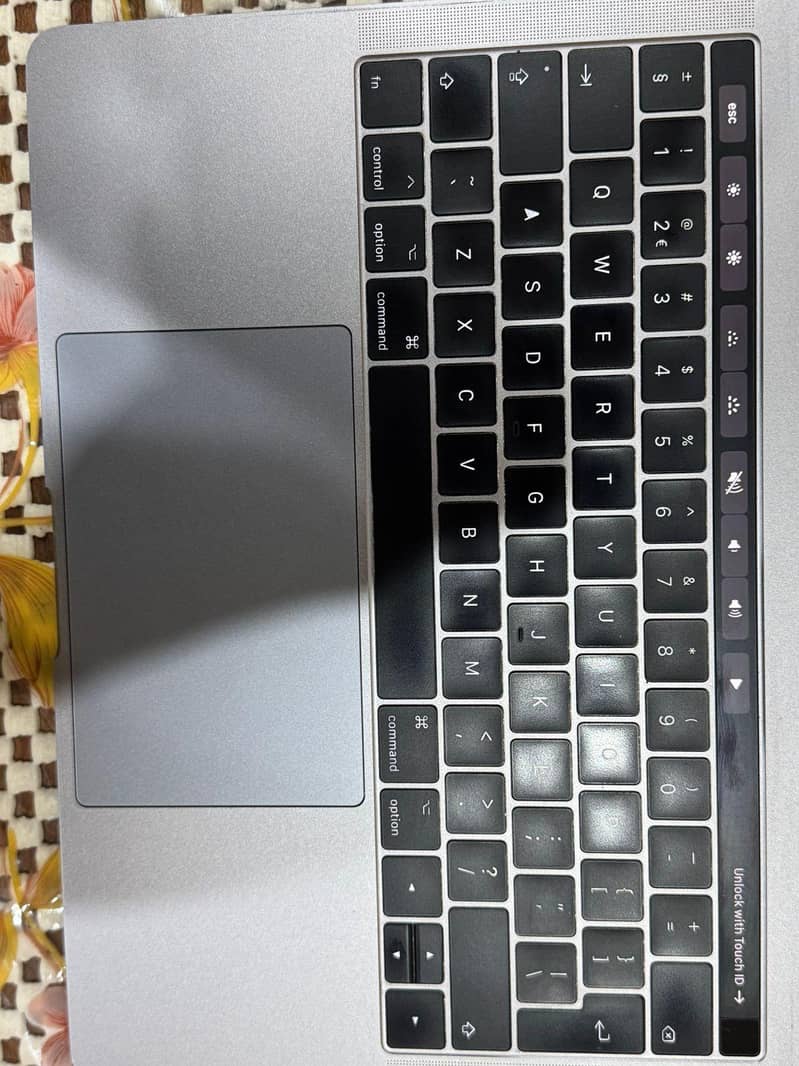 MacBook pro 2017 2